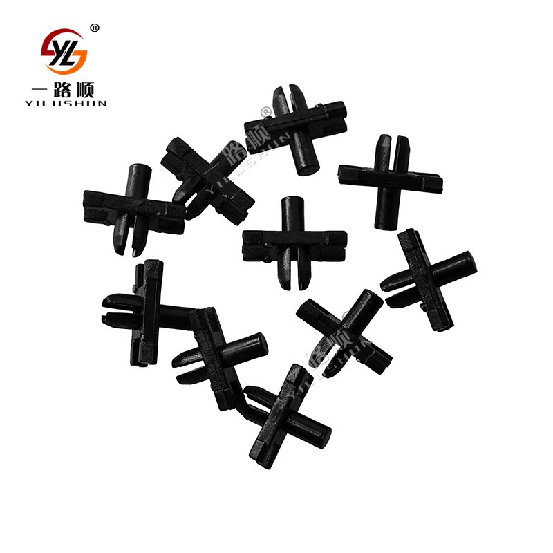 B110 Body fasteners expansion screws rivet clamp wholesale 113-853-585-C