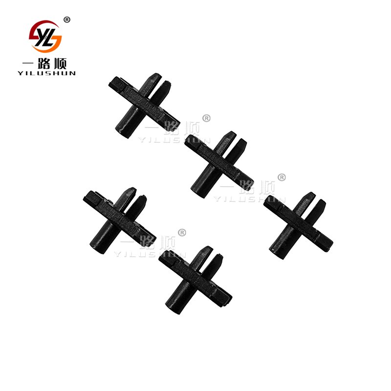 B110 Body fasteners expansion screws rivet clamp wholesale 113-853-585-C
