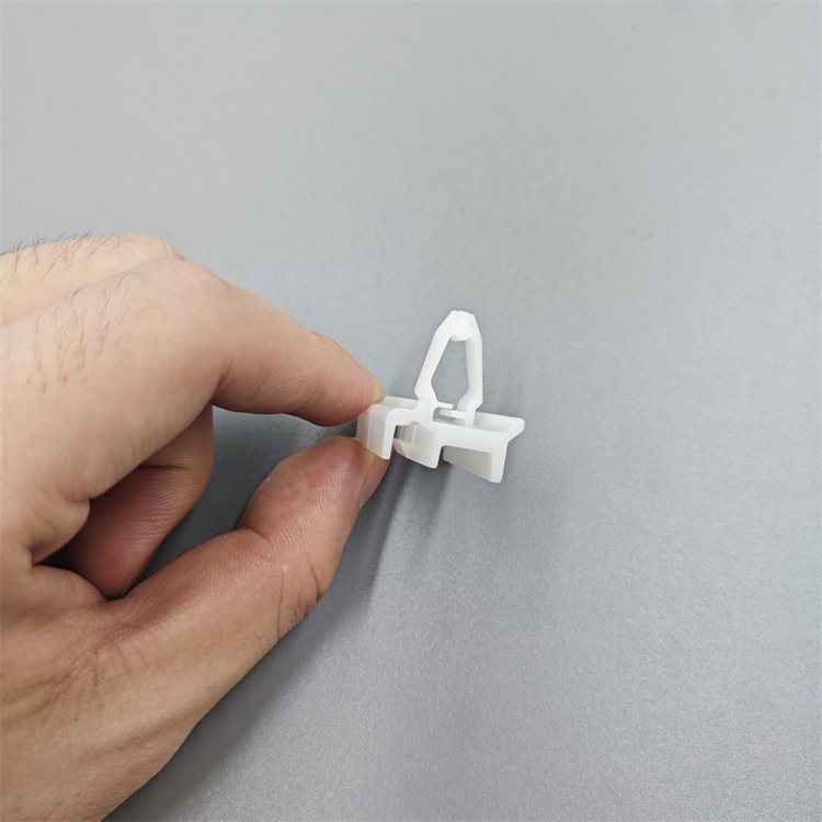 Auto Fastener Clip for BMW E90 E91 Series 3 OEM 51777891250
