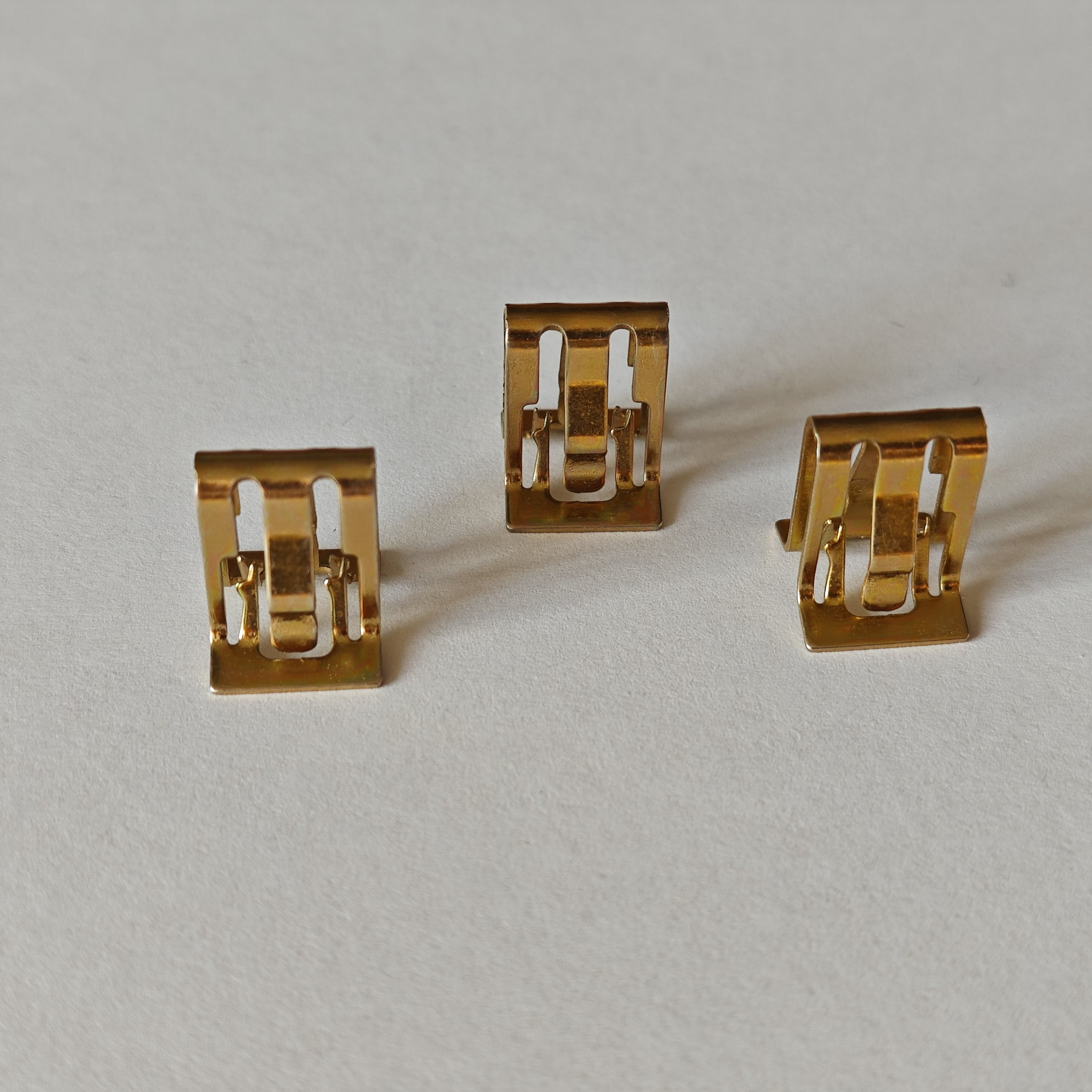 Customized Auto Spare Stamping Parts Car Panel Fasteners Metal Clips Hardware Product