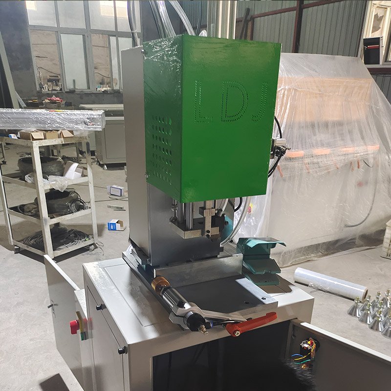 Single-Head Fully Automatic Fastening Screw Machine for Window and Door Making High-Efficiency Locking/Driving Screw Machine