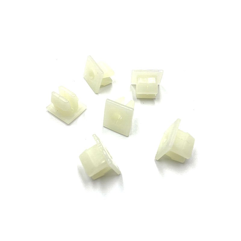 Auto Plastic Clips Car Door Trim Clips Push Type Clip For Car