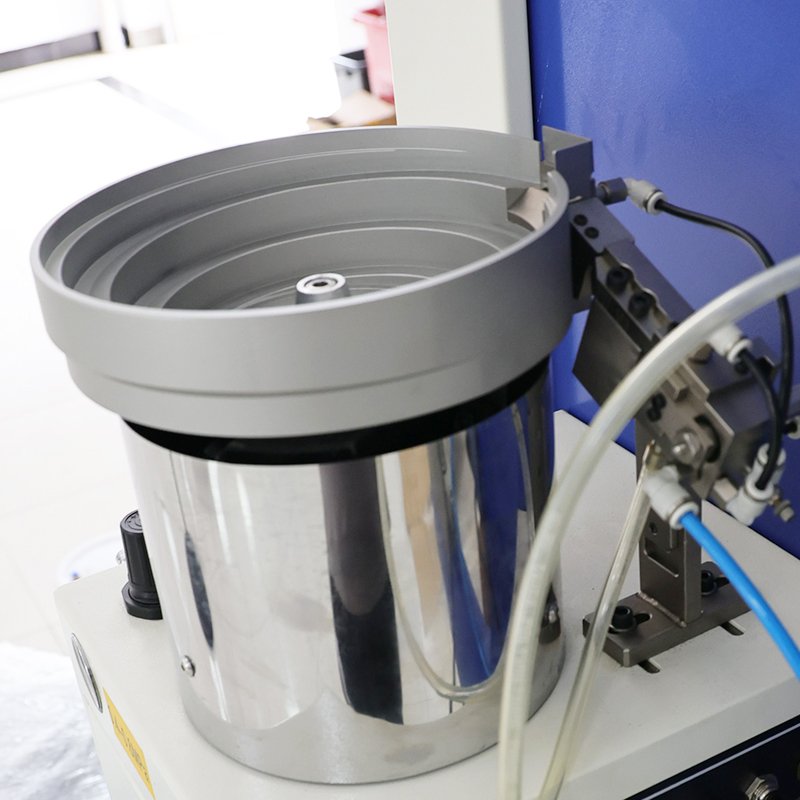 Industrial Quality With 7 Inch Display And Track The Number Of Fasteners Clinching Machine