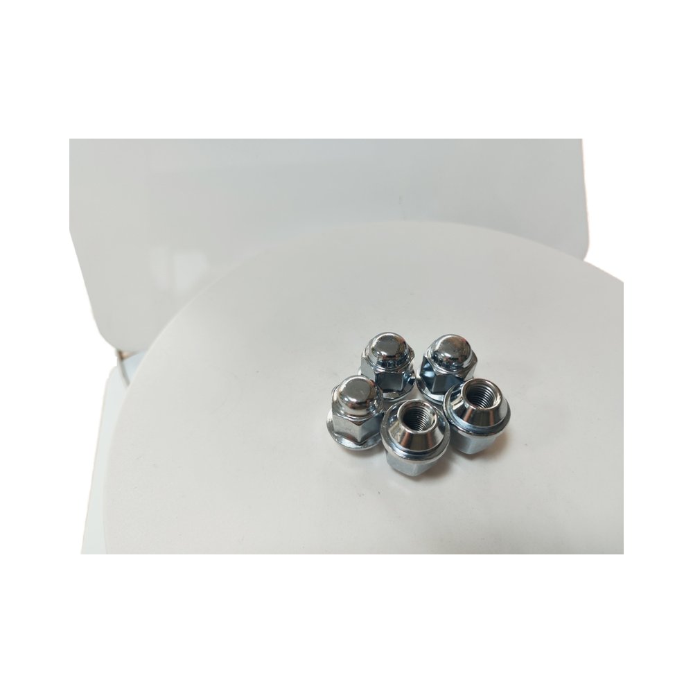 Automotive fasteners wholesale price car wheel nuts for Hyundai Tucson Rena