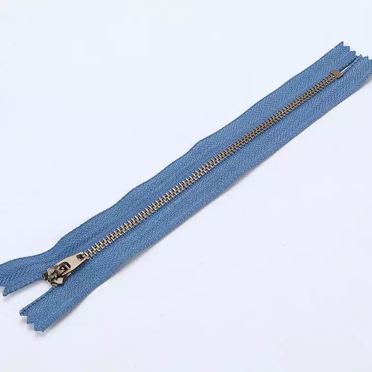 Wholesale Metal Zippers 3# Closed Metal Bronze Teeth Jeans Zipper Closed Tail Zip-Fastener Slide Fastener for Jeans Bag