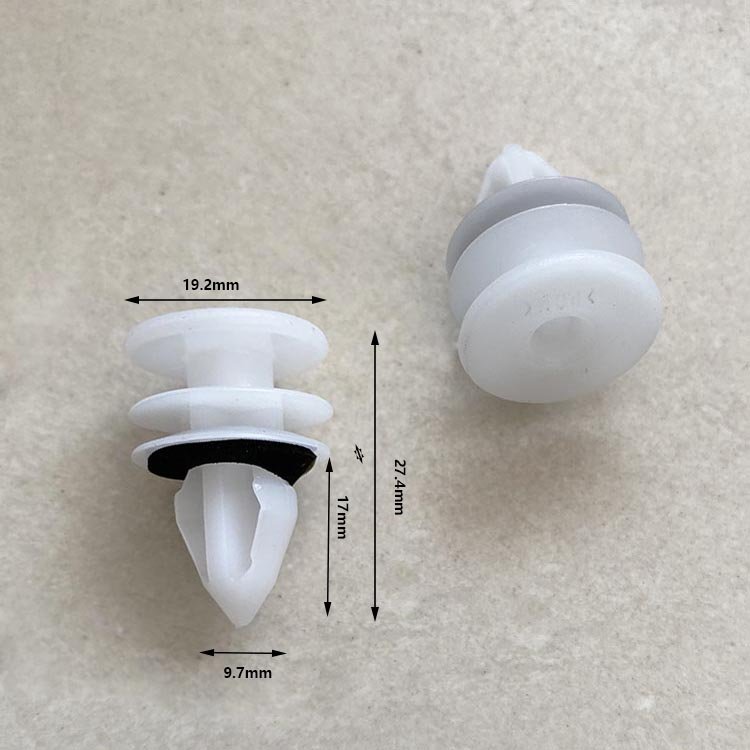 Auto Parts Car Fastener Trim China Manufacture Car Trunk Pom Snap Clips and Fasteners Retainer Bumper Clips and Car Door Panel