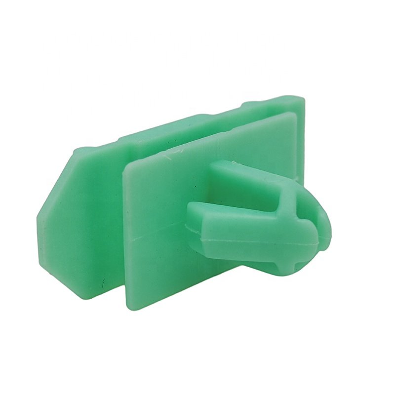 Auto Universal Door Fence Clips, Auto Parts, Plastic Fasteners and Clips for Sale