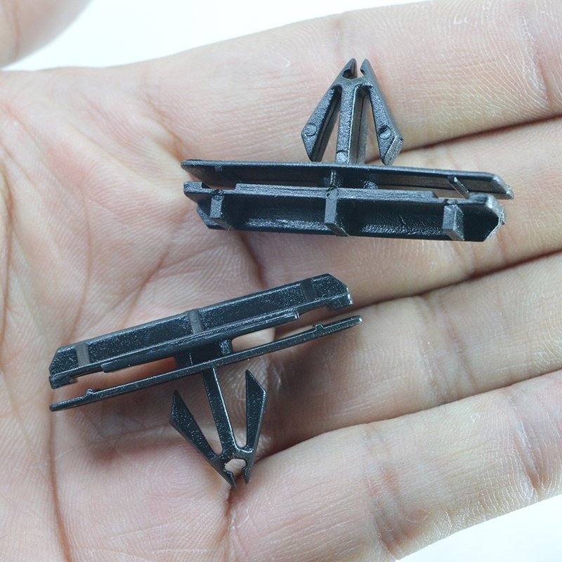 D334 high quality body clip fastener car push retainer plastic clip 55157055AA