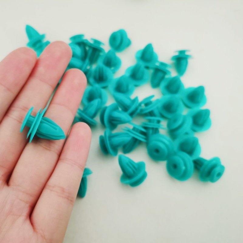 Universal Auto Door Trim Panel Bumper Fastener Rivets Retainer Fender Push Clips