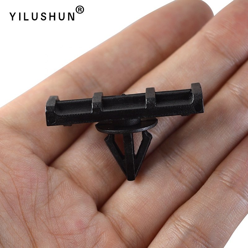 D212 car door clips automotive spare parts plastic expansion buckle clip 68039280-AA