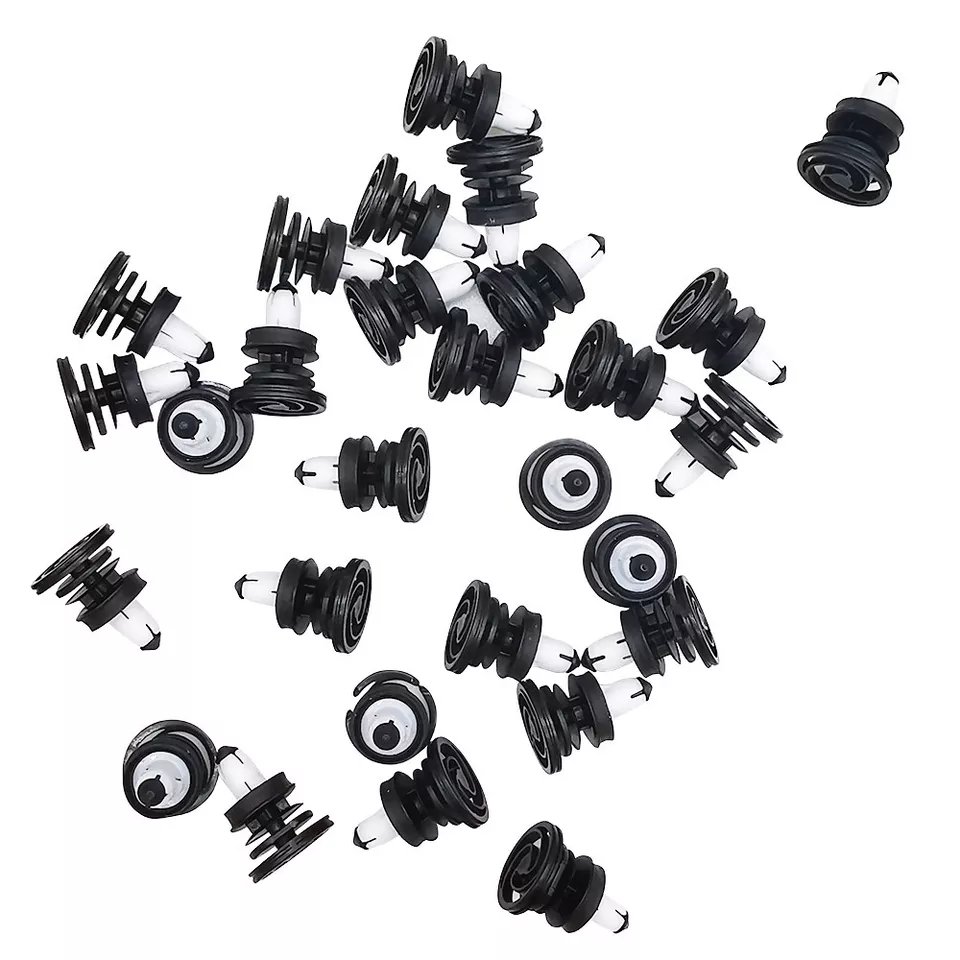 Tesla Model 3 & Y NEV Parts & Accessories Plastic Fasteners Door Trim Mounting Clip 1135147-00-B
