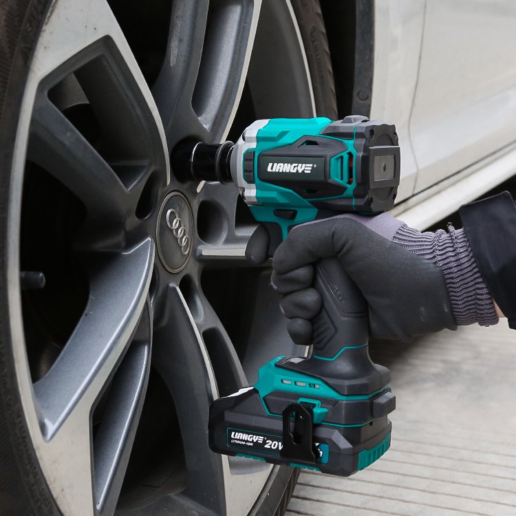 20V Brushless Cordless Power Tool 400Nm. High Torque Car Impact Wrench 1/2 inch lightweight fastening tool wireless impact gun