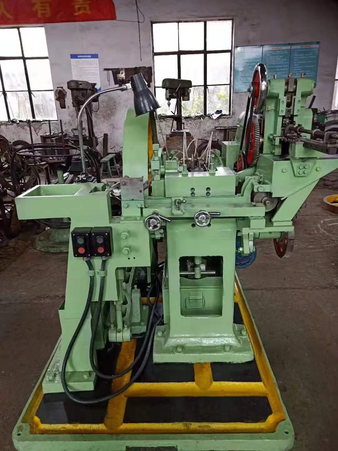 Automatic bicycle spoke nut making machine nipples making machine