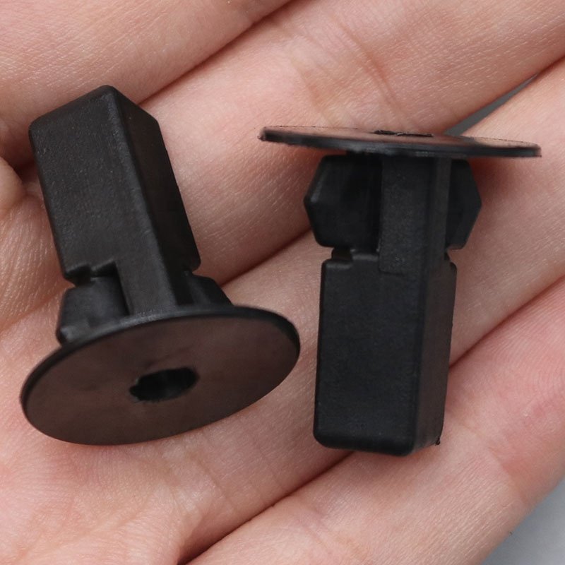 K67 Commonly used good leaf panel liner clips for automotive 9018906157