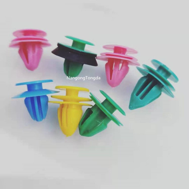01553-09321 8mm Hole Auto Plastic Bumper Clips