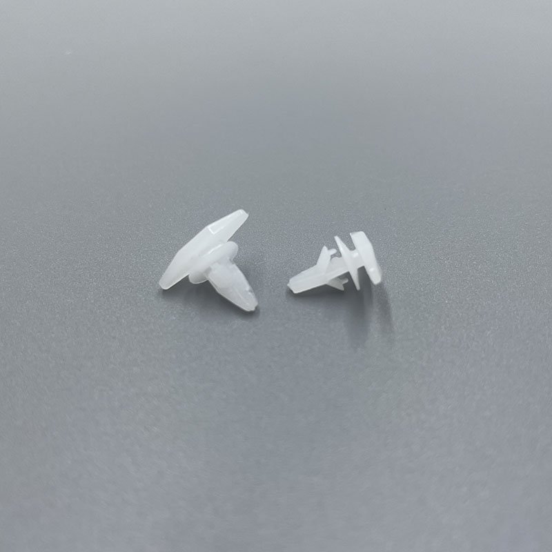Auto Fastener Clips Doors Window Sealing Strip Retainer Car Clips And Plastic Fasteners