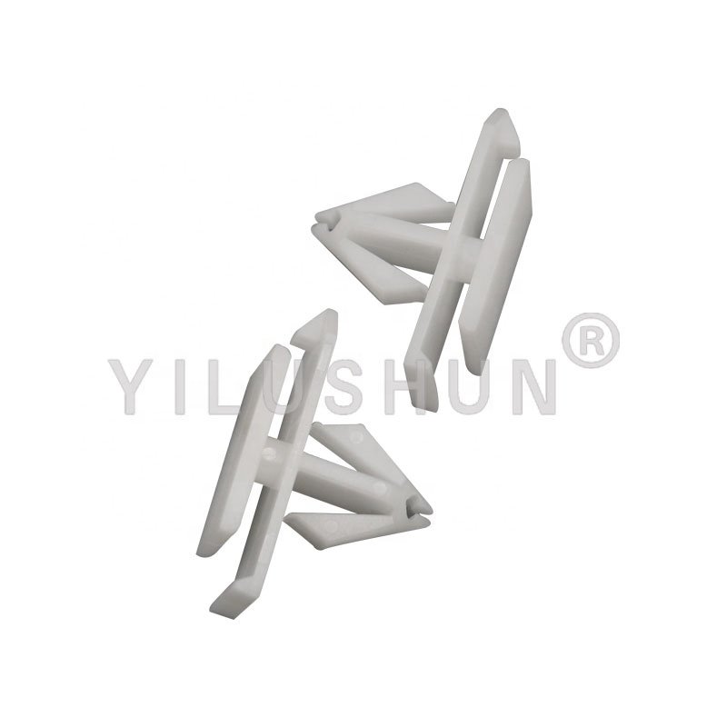 D446 Plastic automotive fastening screws with rivets wholesale 11562563