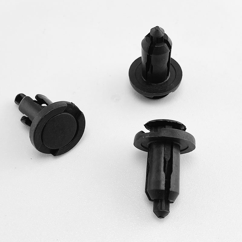 Assorted Accessories Retainer Clips 500Pcs/Bag China-made Push Retainer Bumper Fastener for Wide Range of Car Types
