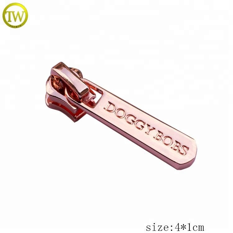 Custom rose gold letters auto lock zipper puller handbags engraved logo metal replacement zip fastener puller