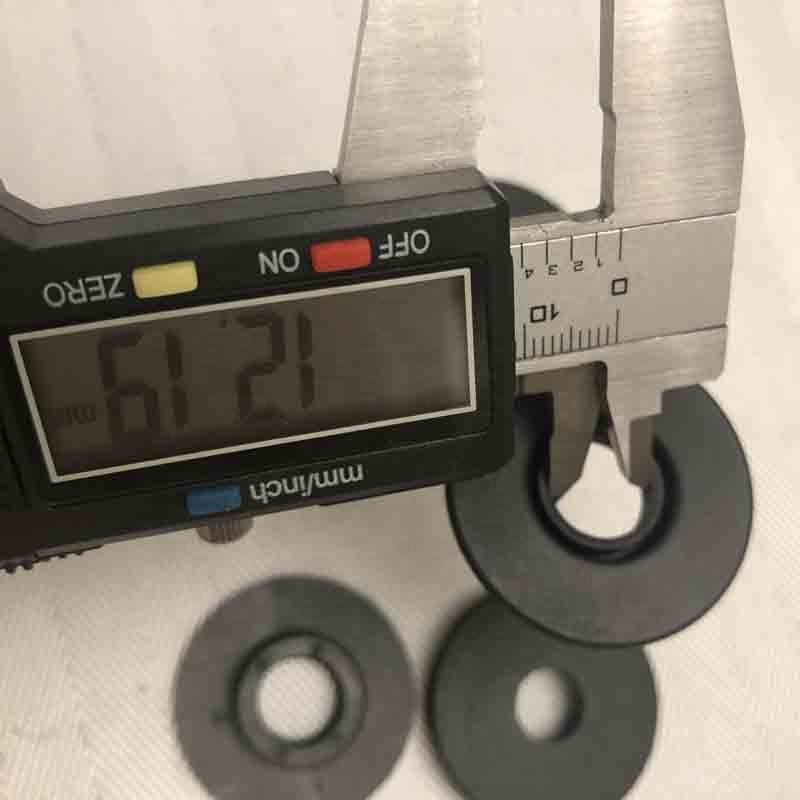 2019 new model car floor mat fasteners