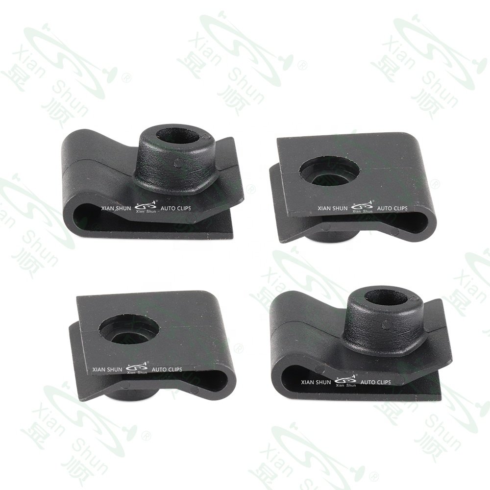 Xian Shun High Quality Plastic U-Nuts Splash Guard Auto Clips