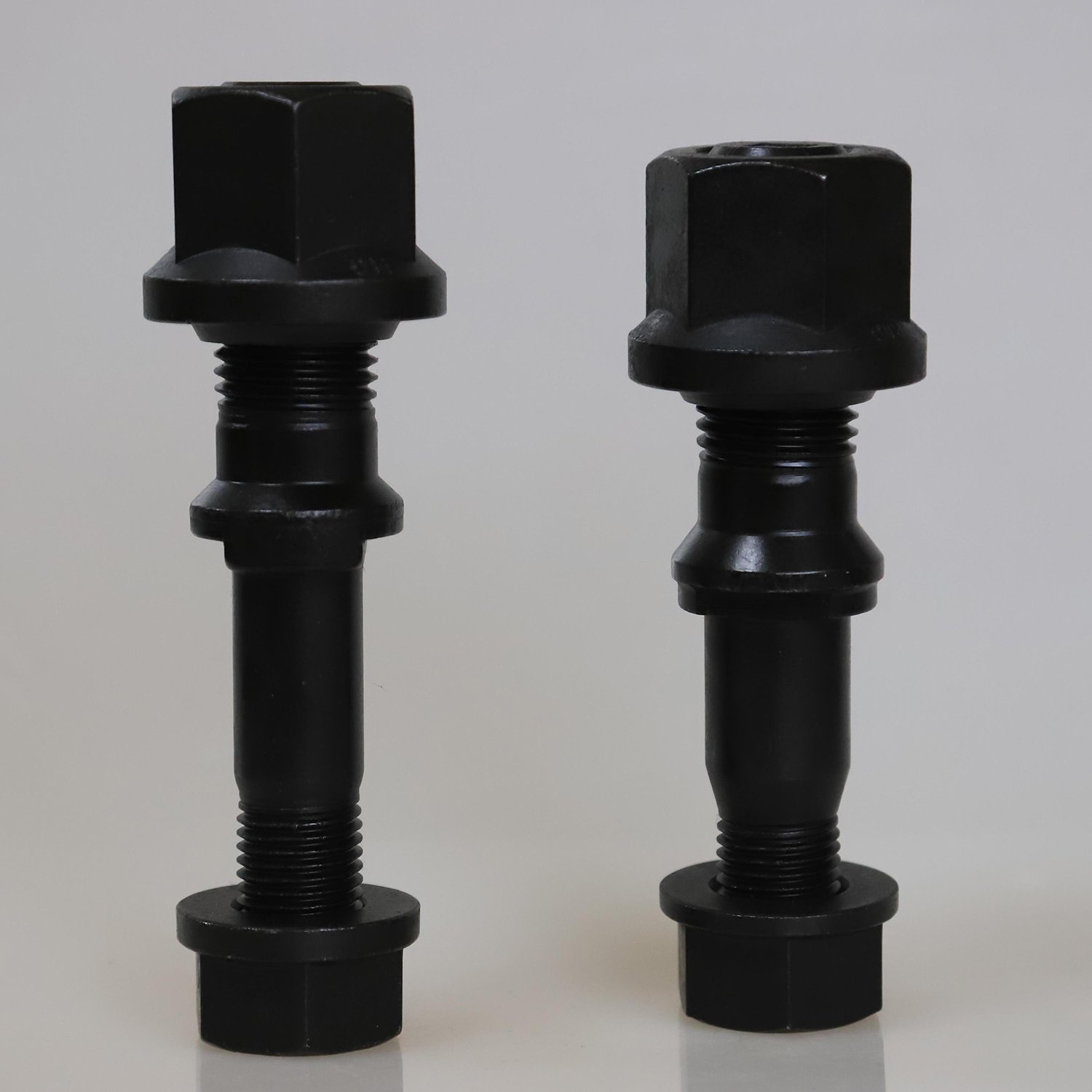Truck auto parts fastener screw 9/8-9/7/8-11X157 NO.41 universal flange hub wheel stud bolt for nissan