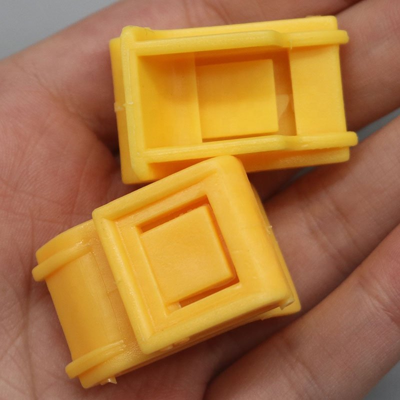 R10 Premium automotive bumper fastener clips for sale 85284EG000