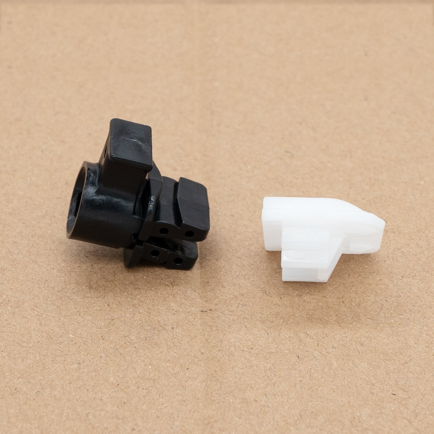 High Quality Auto Headlight Parts Fasteners For Adjusting Light Angle Nylon Combination Clips