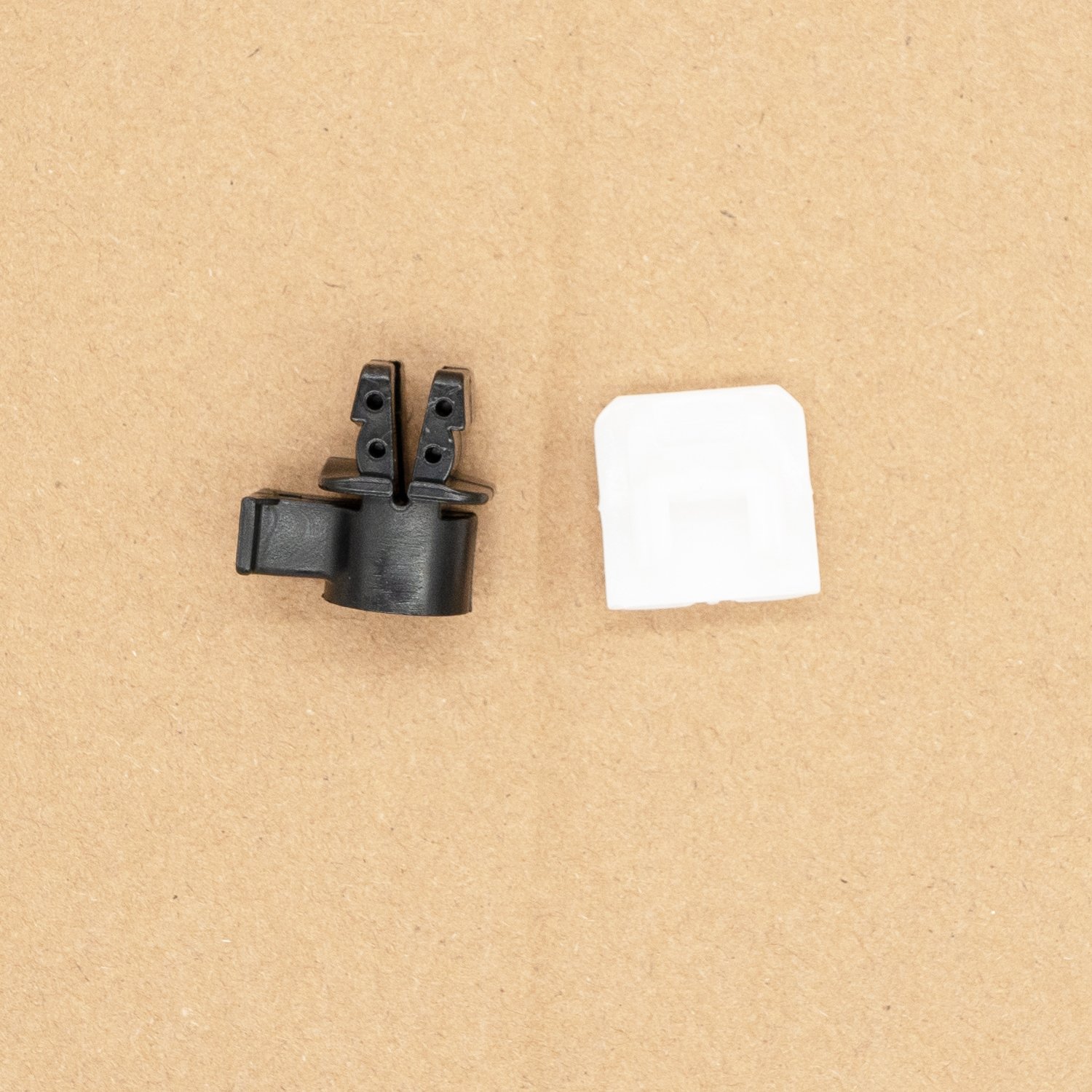 High Quality Auto Headlight Parts Fasteners For Adjusting Light Angle Nylon Combination Clips