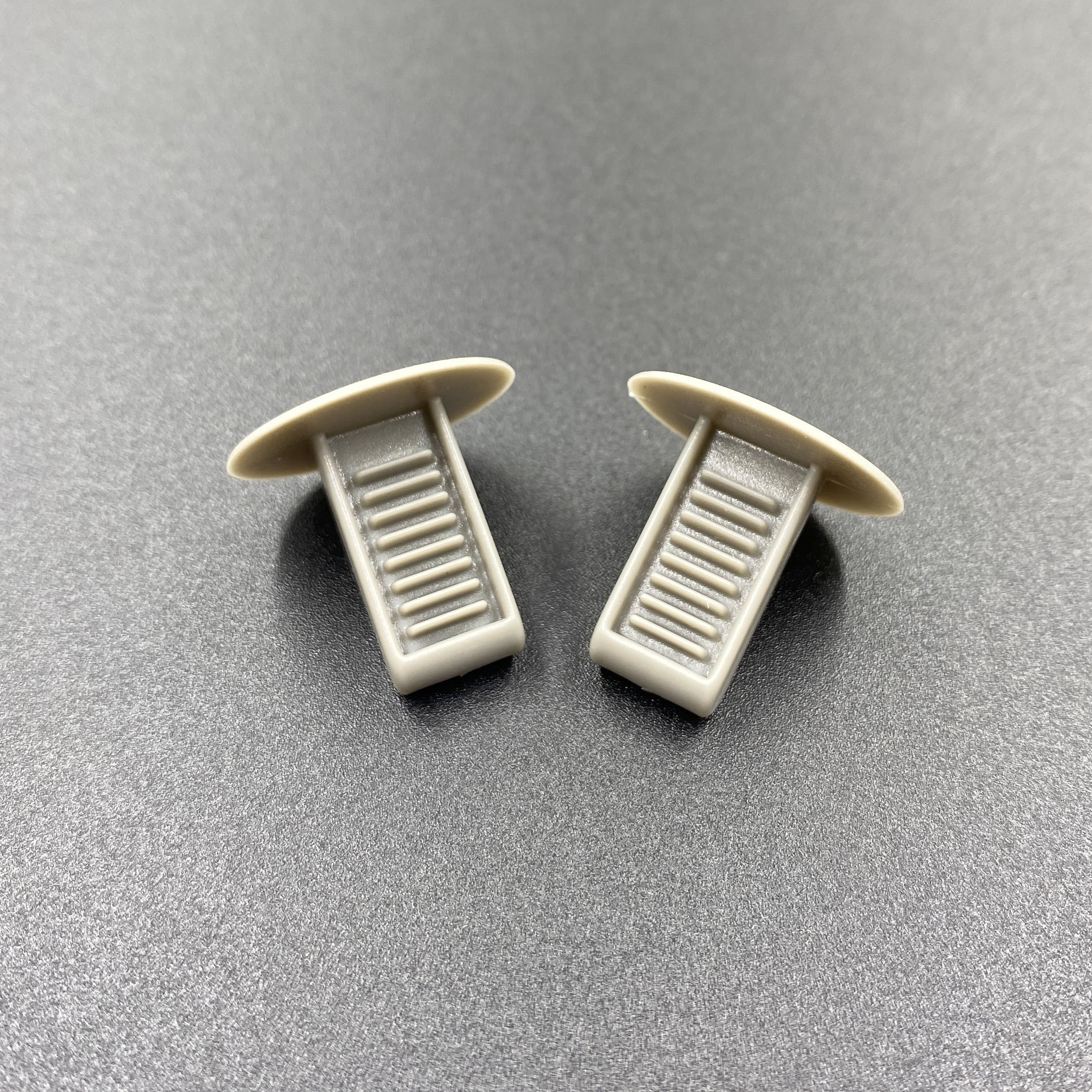 High Quality Auto Fastener Clip Auto Fasteners Fir Tree Rivets Clips Car Bumper Door Panel Fender Liner Clips