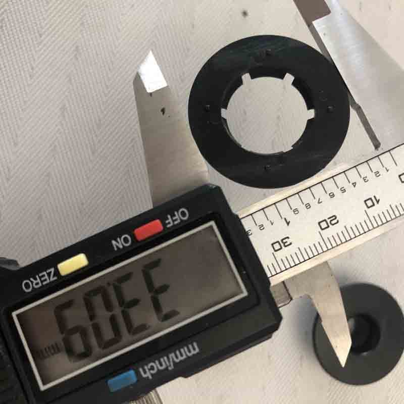 2019 new model car floor mat fasteners