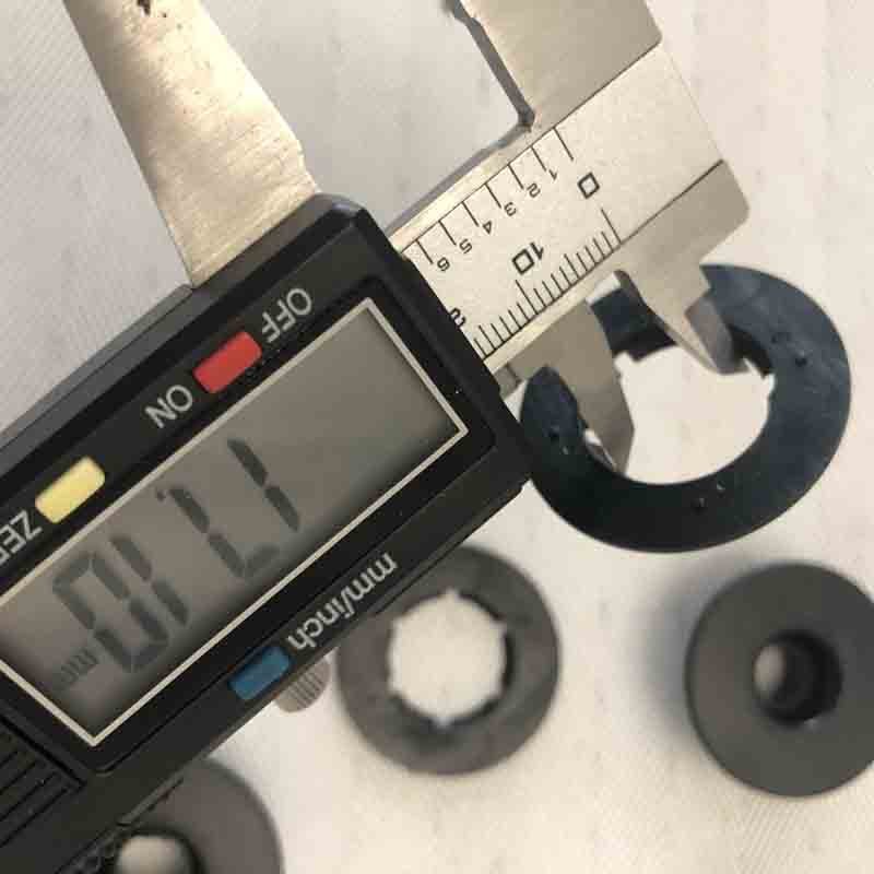 2019 new model car floor mat fasteners