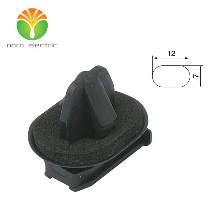 Oval hole auto connector clip for body fastening clamp B040800242