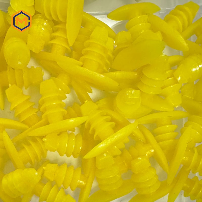Custom color car clips Bumper Clamp Automotive Plastic Rivet Fasteners