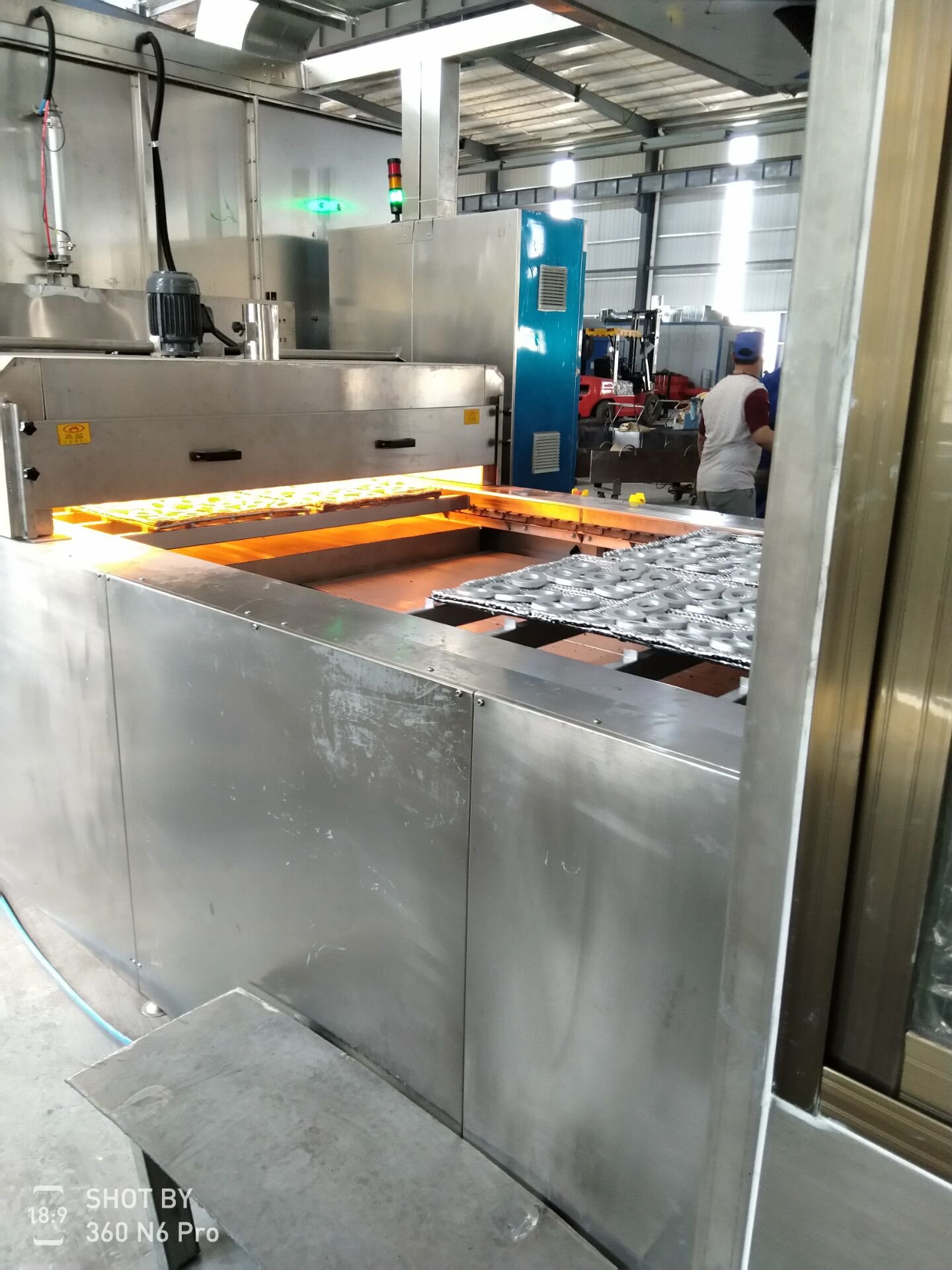 Fastener Spray Coating Machine Automated Production Line for Metal Product Painting