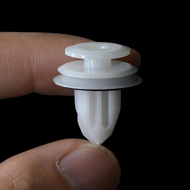 D08 automotive clips and fasteners wholesale plastic rivets 10mm