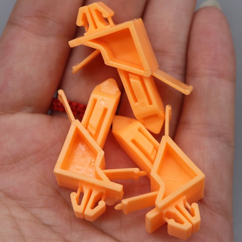 D143 Auto fastener plastic door panel guard plate rivet automotive clips 75398-60020