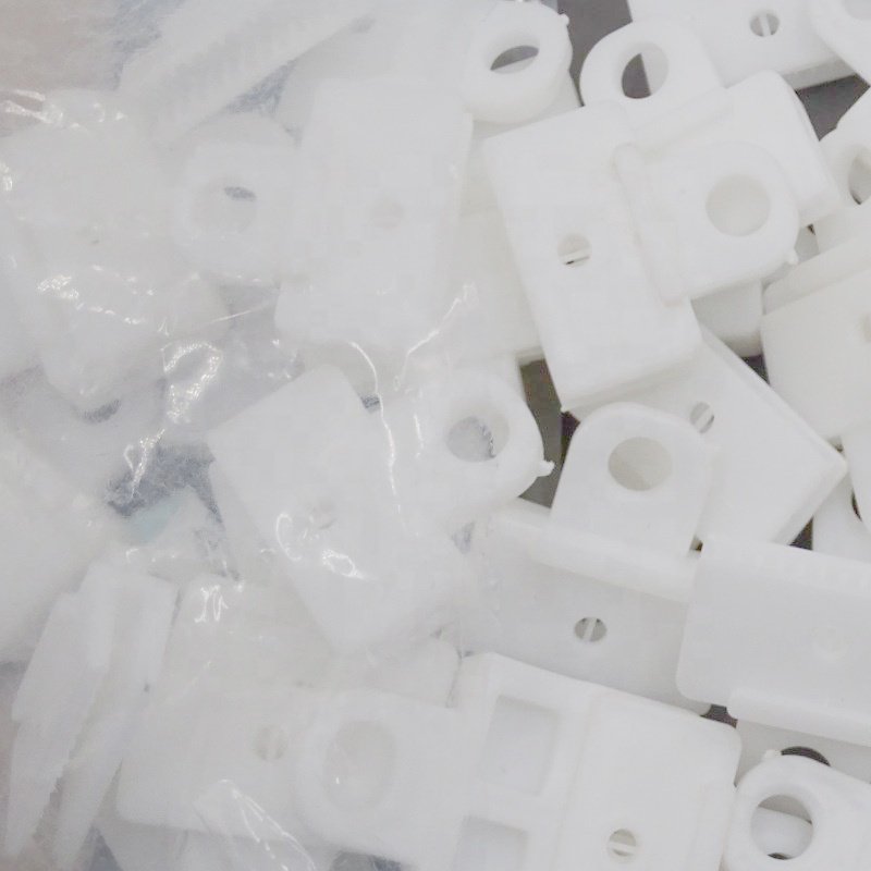 Car Door Fastener Window Sliding Glass Locking Hooks Clips Car Glass Bracket Fixing Clips for Toyota