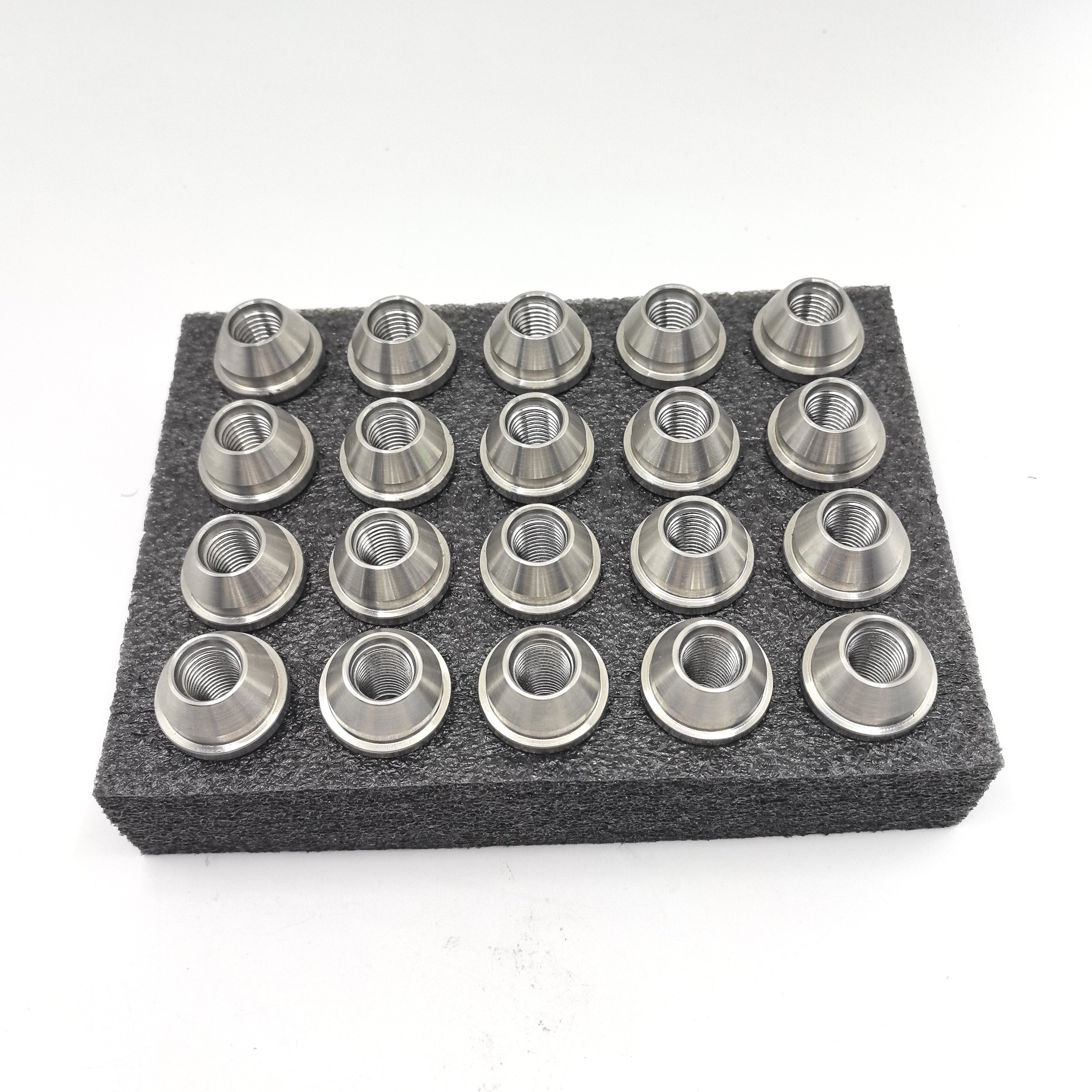 High Quality Stainless Steel Wheel Nut 12x1.5 for Chevrolet Cruze New Condition Auto Parts Lug Nut Car Nut