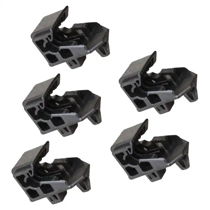 YT1329 Suitable for Dongfeng Nissan B15 Headlamp Snap Buckle Demeanor Car Headlight Bracket Car Headlight Bracket Clip