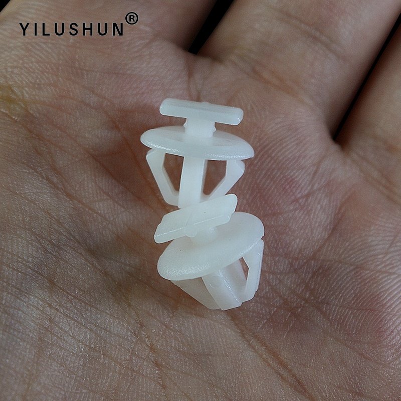 D252 auto plastic fastener and clips spare parts car car door panel clips