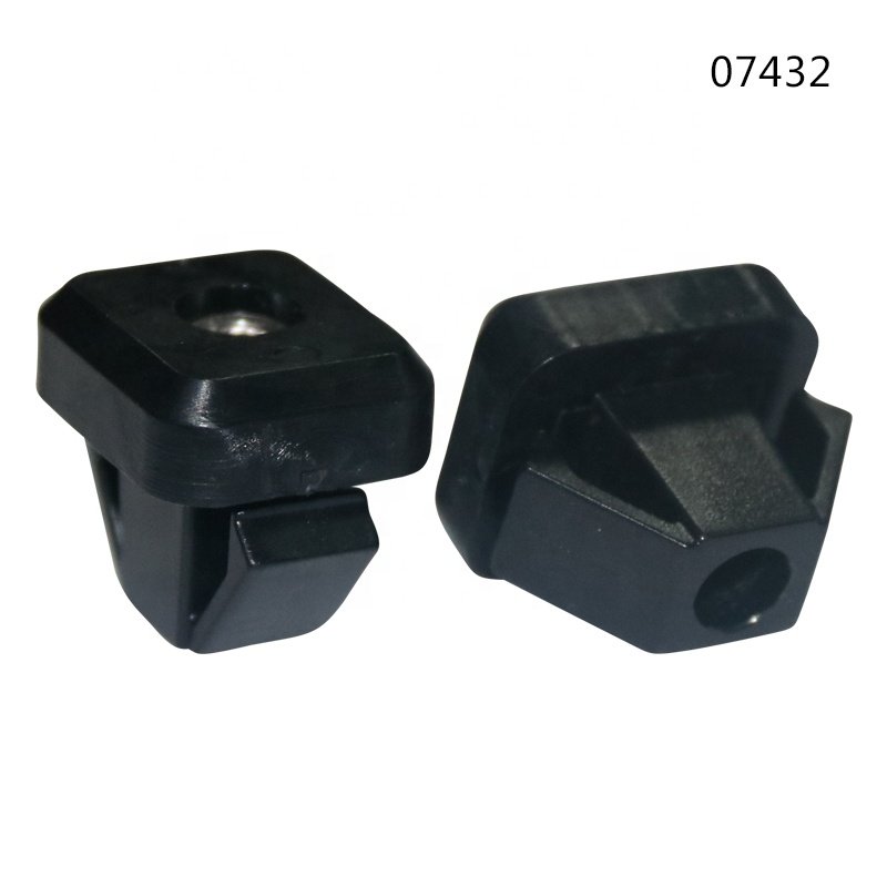 Chinese factory supply Vehicle Engine Hood Fixed Nut Car Fastener Clips Plastic rivets Auto clips and fasteners car clips 07432