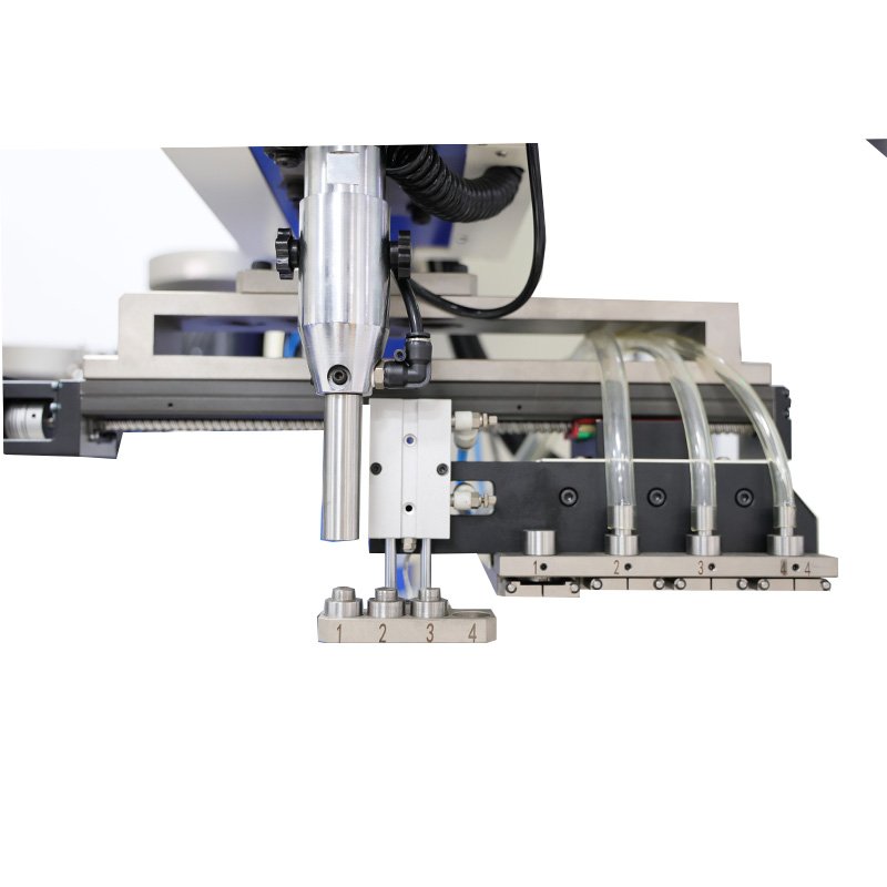 Efficient Processing Touch Screen Interface Fully Automatic Switching Maximum Stroke 200MM Hydraulic Riveting Nut Press