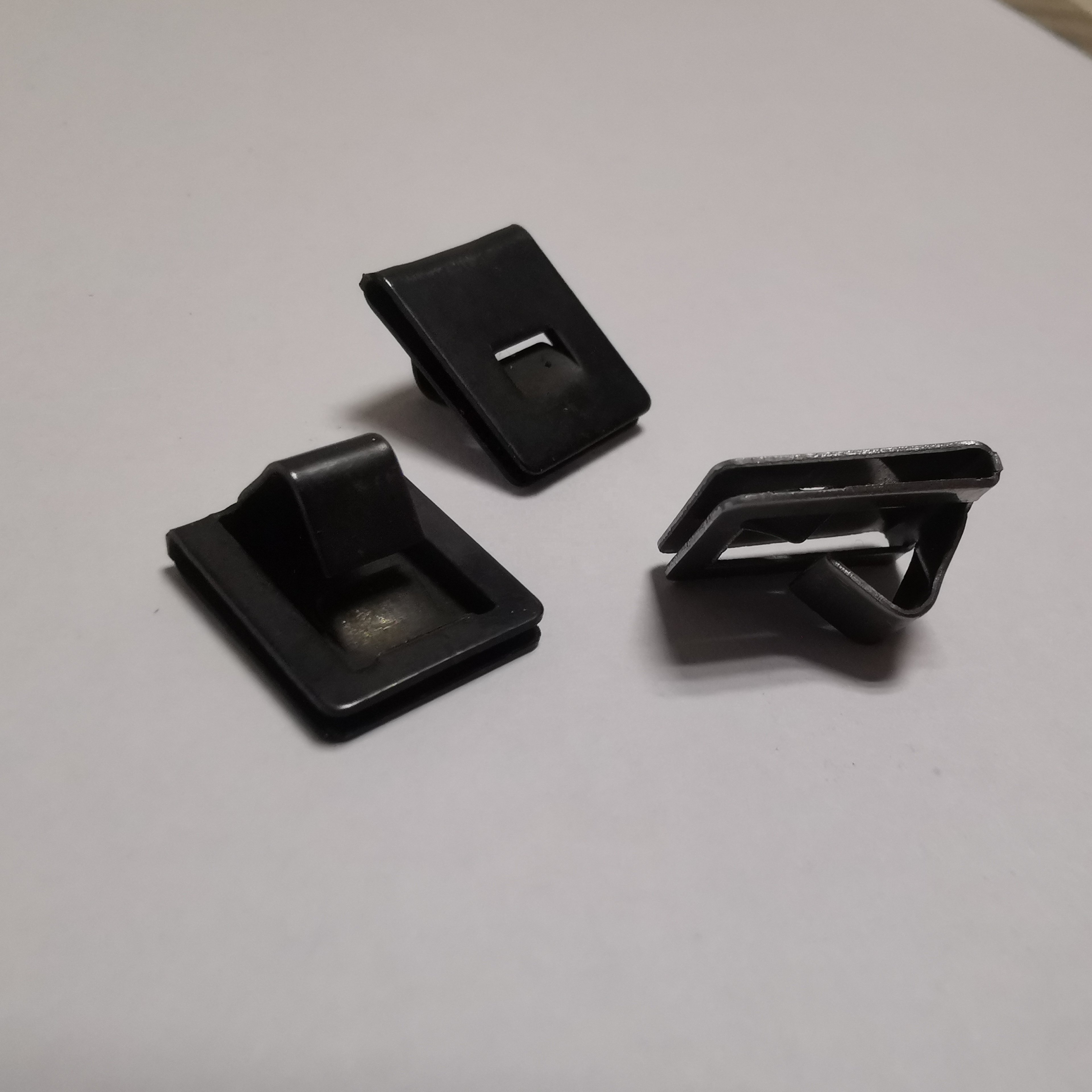 Car Stamping Fastener Spare Parts Customized Hardware Metal Automobile Car Clips Clamps