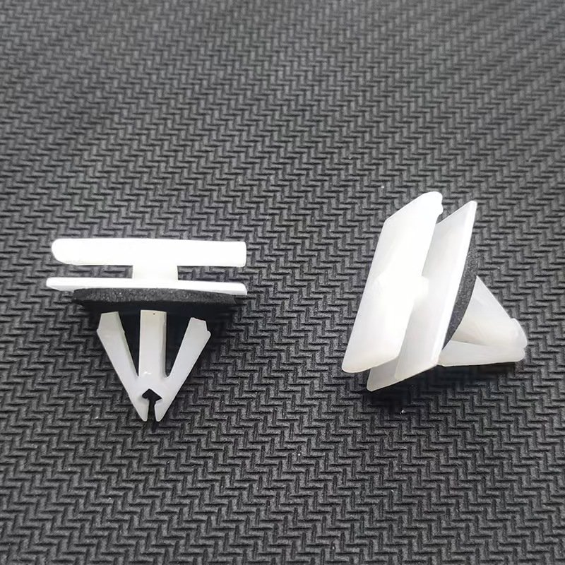 11518988 Fender Spoiler Moulding Clip for GM