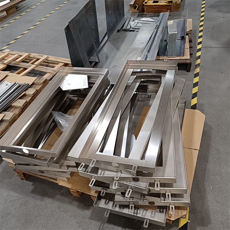 High Quality Customized Stainless Steel Spring Clip Fabrication Metal Sheet Bending