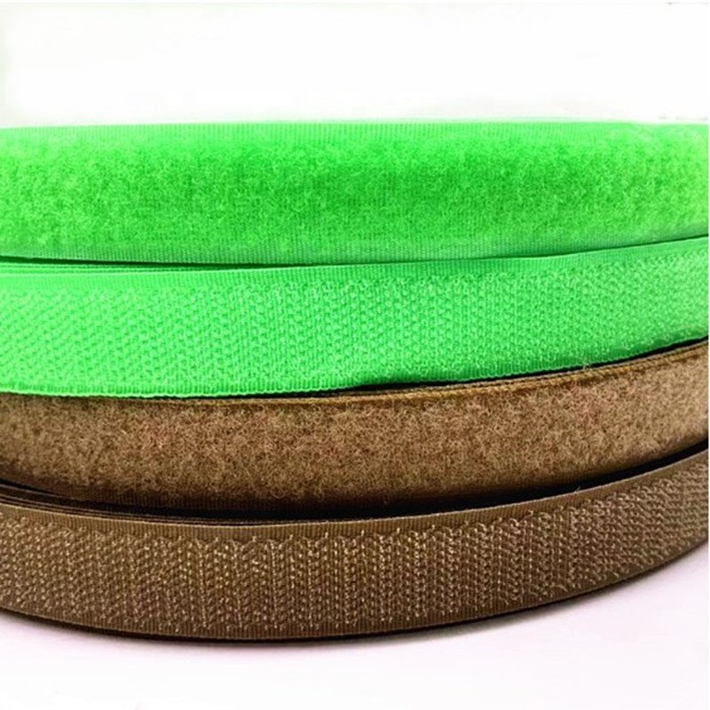 Customize Hook And loop Fastener Reusable Auto Strong Fastening Tape Cloth Sticky Strips Sew On And Stick Fastener