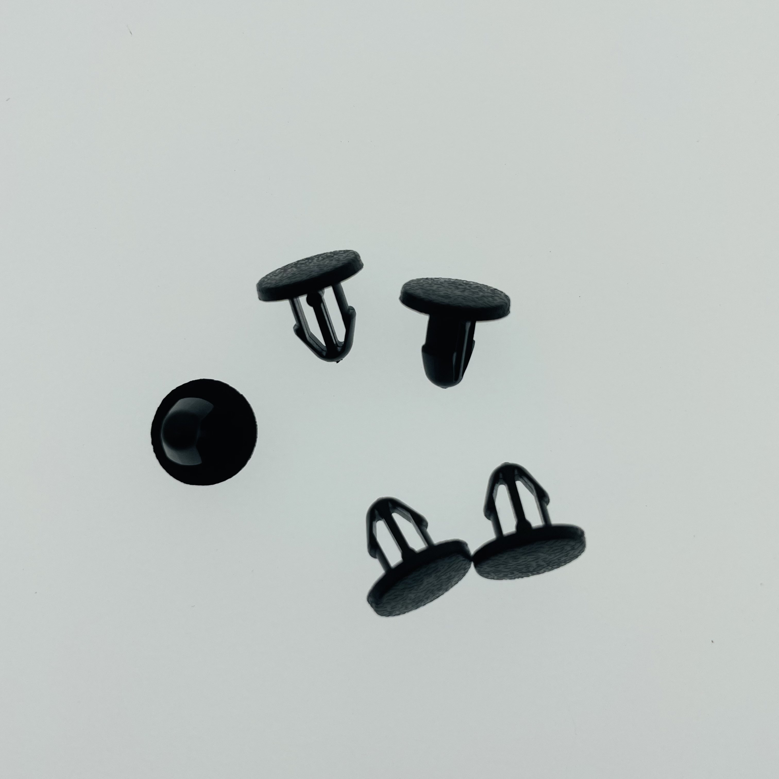 For Nissan Nissan Skyline LIXIL Xuan Yi Door Bottom Edge Pressure Strip Clips Sealing Rubber Clips Original Factory