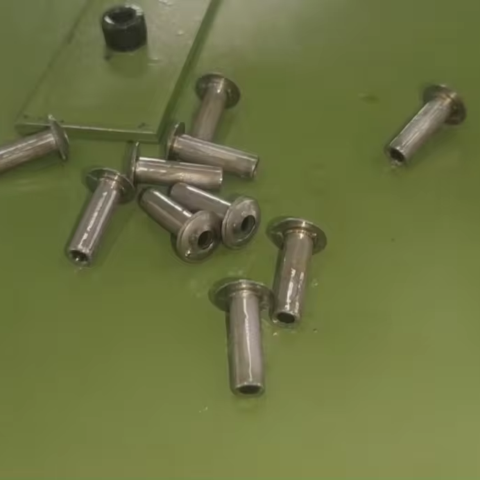 fast speed heading machine one die two blow Screw Machines for small size