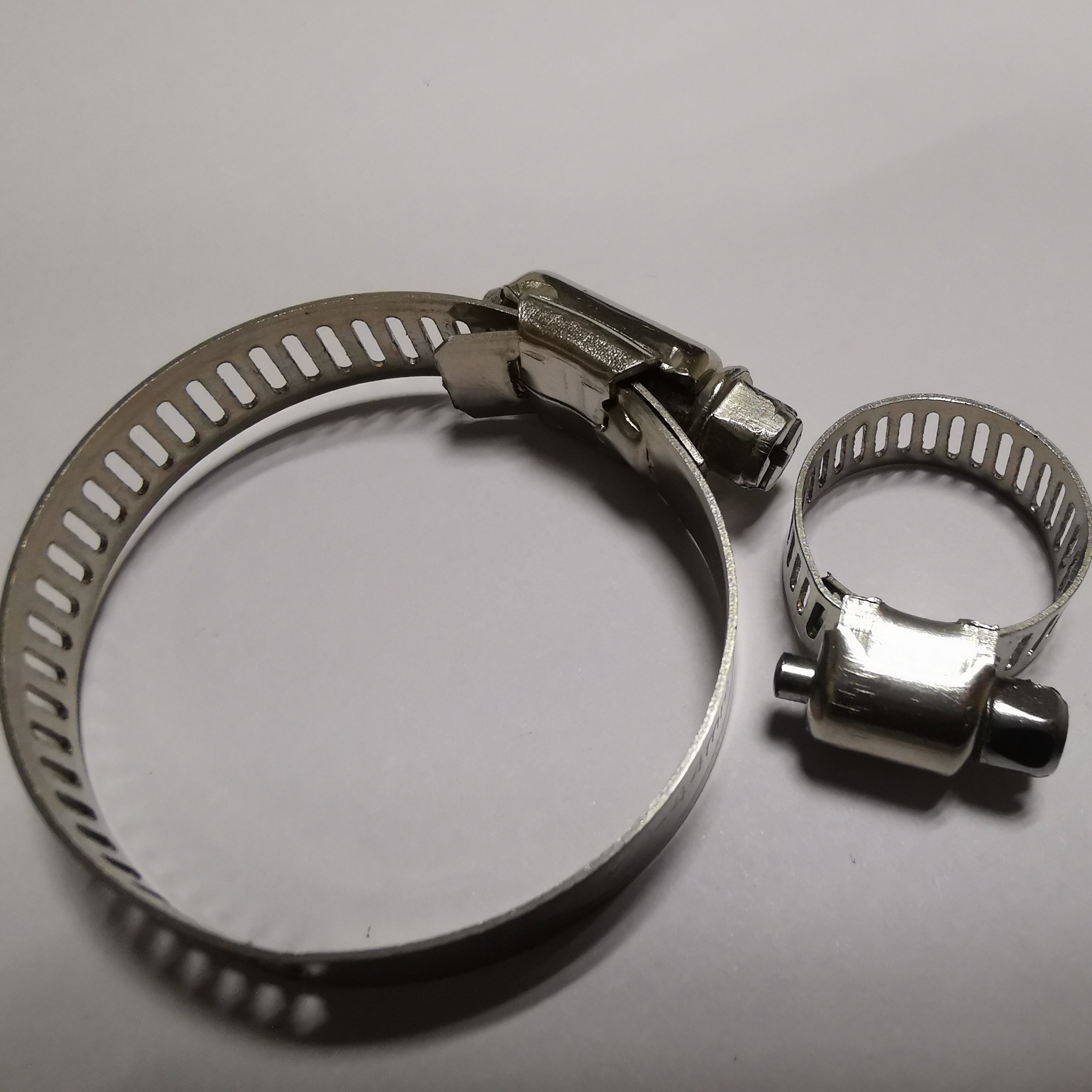 W4 201SS American Type Auto Fasteners Strong Steel Worm Pipe & Hose Clamps with Zinc Finish Cable Clips & Clamp Clamps